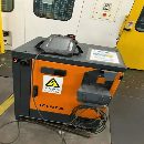 济南二机产机器人全自动冲压生产线年全新库卡7轴机器.